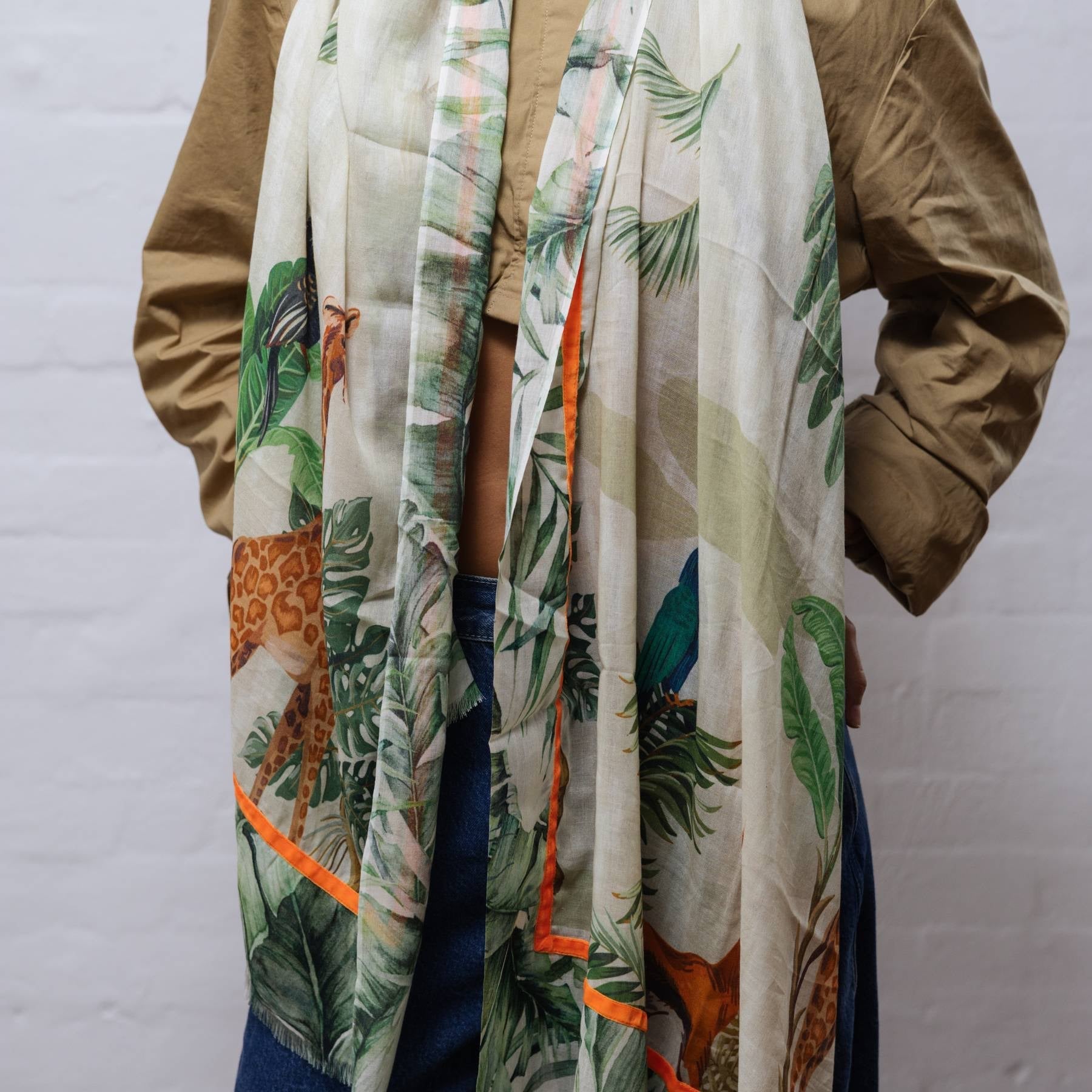 Scarf AS2517